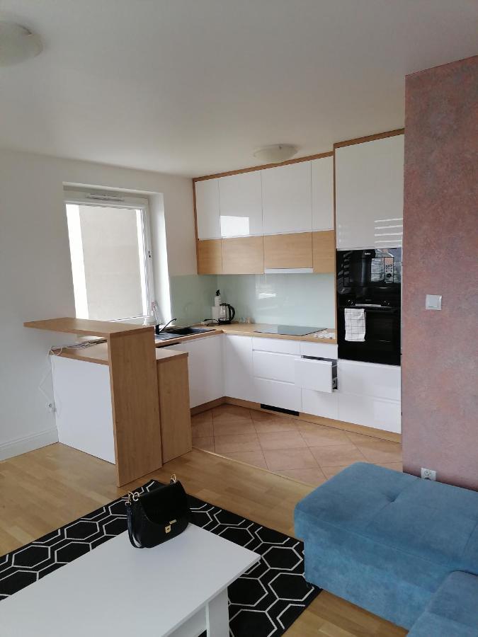 Apartament Luxbibi Apartment Жешов Екстериор снимка
