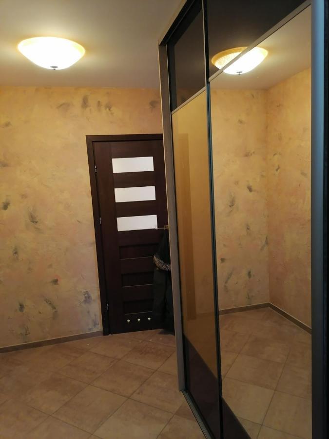 Apartament Luxbibi Apartment Жешов Екстериор снимка